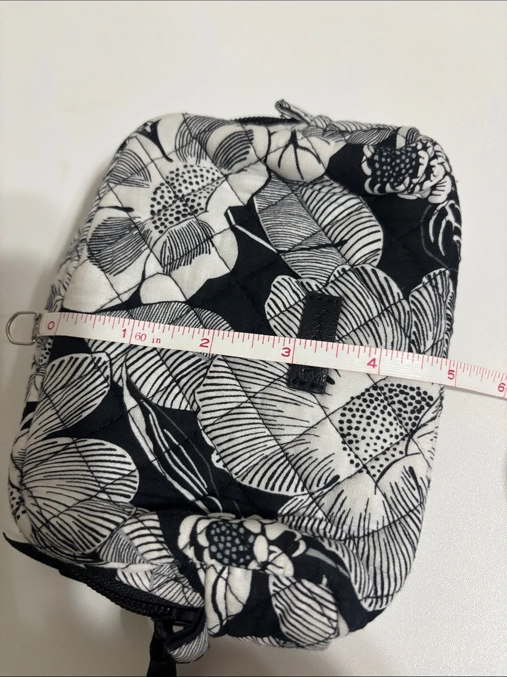 Vera Bradley retired Bedford  Blooms Cosmetic  Pouch